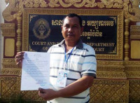 ភ្នាក់ងារសារព័ត៌មានឆន្ទៈខ្មែរប្រចាំខេត្តប៉ៃលិនចូលខ្លួនបំភ្លឺនៅសាលាដំបូងខេត្តពាក់ព័ន្ធនឹងប្រើពាក្យ ថា “ជំទាវអត់ក្រិត” និងចុះផ្សាយរឿងបំផ្លាញដំឡូងមី៥០ហិកតារបស់ខ្លួន