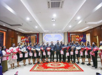 អាវុធហត្ថរាជធានីភ្នំពេញ ចូលរួមអបអរសាទរខួបលើកទី១១១ ទិវាអន្តរជាតិនារី ៨ មីនា ឆ្នាំ២០២២ (៨ មីនា ១៩១១- ៨ មីនា ២០២២) ក្រោមប្រធានបទ “សមភាពយេនឌ័រថ្ងៃនេះ ដើម្បីចីរភាពពេលអនាគត”