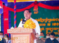 សម្ដេចក្រឡាហោម ស ខេង ជំរុញដល់បងប្អូនប្រជាពលរដ្ឋតាមខ្នងផ្ទះ និងតាមសាលារៀន ឱ្យរួមគ្នាដាំដើមឈើដើម្បីកាត់បន្ថយកម្ដៅ និងគ្រោះមហន្តរាយនានា