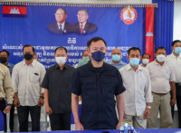 ឯកឧត្តម រ័ត្ន ស្រ៊ាង អញ្ជើញជួបសំណេះសំណាល សាខាបក្ស អនុសាខាបក្ស សកម្មជន គណបក្សប្រជាជនកម្ពុជា ក្នុងសង្កាត់ព្រែកកំពឹស ខណ្ឌដង្កោ ជាង៤០០នាក់!