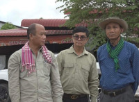 ឯកឧត្តម ស្វាយ សំអ៊ាង អញ្ជេីញចុះពិនិត្យមើលស្ថានភាពទឹកជំនន់ ក្រោយទន្លេមេគង្គឡើងដល់ចំនុចប្រកាសអាសន្