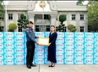 អាវុធហត្ថរាជធានីភ្នំពេញ សម្តែងនូវការថ្លែងអំណរគុណចំពោះ លោកស្រី អូន ស្រីពៅ !