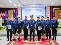 នាយទាហាន នាយទាហានរង នៃកងរាជអាវុធហត្ថរាជធានីភ្នំពេញ ចំនួន ៣៧០នាក់ ត្រូវបានប្រកាសតែងតាំងមុខតំណែង និងបំពាក់ឋានន្តរសក្តិថ្មី!